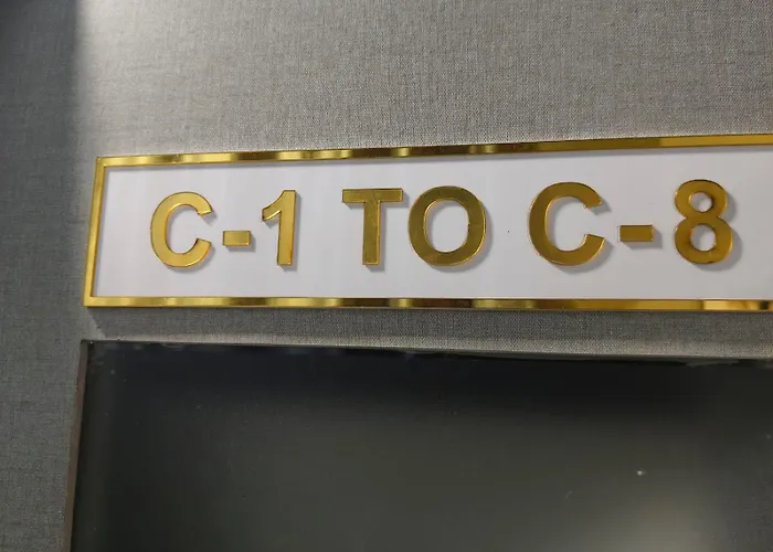 Rest Inn Hostel Dormitory Mumbai